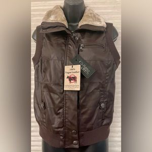 NWT Ci Sono by Cavalini 100% VEGAN Leather Brown vest with faux fir collar M